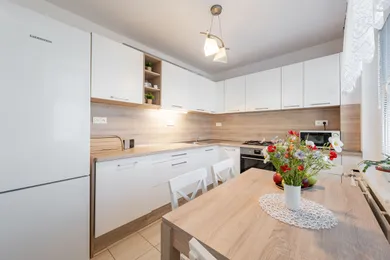 Mieszkania na sprzedaż, 3-pokojowe, Košice-Juh · €229 900
