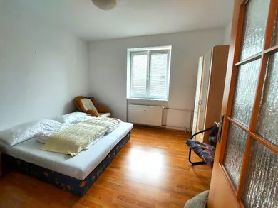 Na prenájom 3-izbový byt, 70 m², Košice-Juh, Zborovská