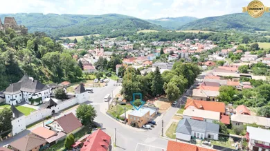 Na predaj komerčné, 200 m², Divín