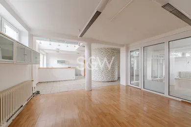 Domy na predaj, Bratislava-Staré Mesto · €750 000