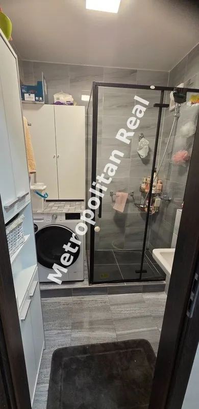 Na predaj 3-izbový byt, 70 m², Bratislava-Petržalka, Vígľašská