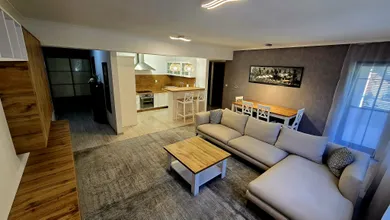 Mieszkania na wynajem, 3-pokojowe, Nové Zámky · €750