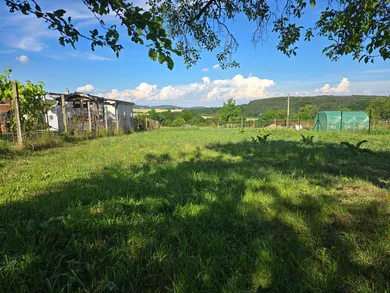 Na predaj pozemok, 925 m², Stará Turá