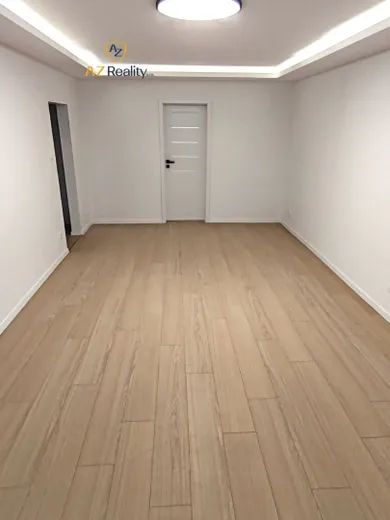Na predaj 3-izbový byt, 62 m², Komárno, Rákocziho