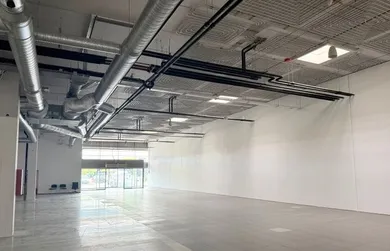 Na prenájom komerčné v Bratislava-Ružinov · €9 780 · Pôvodný stav