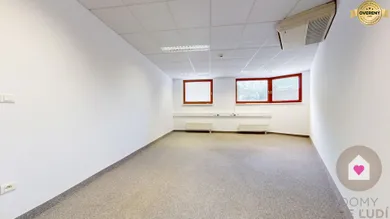 Na prenájom komerčné, 122 m², Bratislava-Nové Mesto, Kukuričná