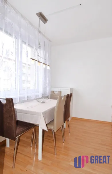 Na prenájom 3-izbový byt, 82 m², Malacky, Záhorácka