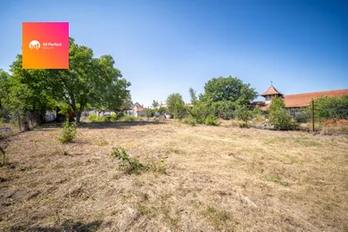 Na predaj pozemok, 802 m², Sereď, Vážska