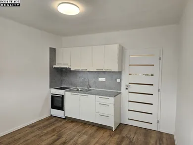 Mieszkania na sprzedaż, 1-pokojowe, Šaľa · €81 900