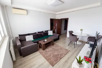 Na predaj 3-izbový byt, 60 m², Komárno, Vodná ul.