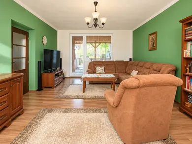 Na predaj dom, 390 m², Prievidza, Fialková