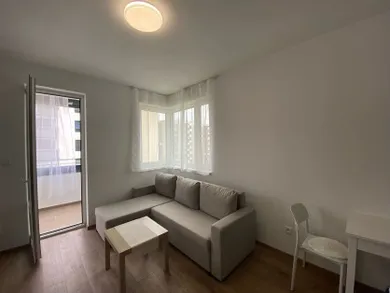 Квартири в оренду, 1-кімнатні, Bratislava-Rača · €750