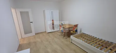 Byty na prenájom 3-izbový, Bratislava-Petržalka · €420