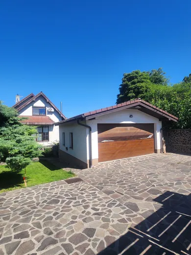 Domy na sprzedaż, Nitra · €295 000