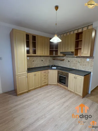 Mieszkania na wynajem, 1-pokojowe, Šaľa · €500