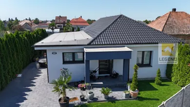 Na predaj dom, 128 m², Nesvady, Bajčská