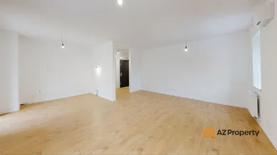 Na predaj 3-izbový byt, 82 m², Banská Štiavnica, Dolná