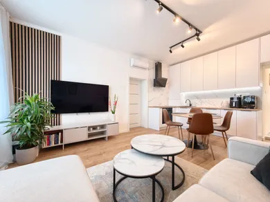 Na predaj 3-izbový byt, 77 m², Košice-Staré Mesto, Vodná