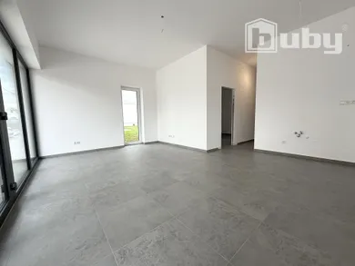 Квартири на продаж, 2-кімнатні, Martin · €135 300