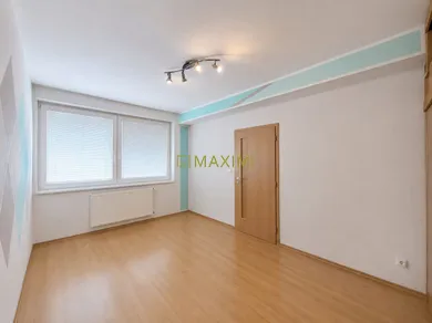 Na predaj 1-izbový byt, 32 m², Bratislava-Podunajské Biskupice